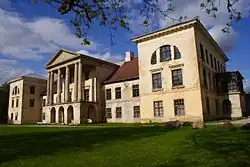 Главное здание мызы Кольк (Колга) в 2012 году