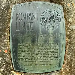 Мемориальная табличка в Шотландии