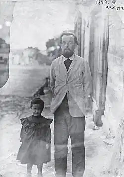 Циолковский с дочерью Марией, сентябрь 1899 года. Фото А. Ассонова