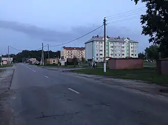 Перекресток шоссейной улицы (автодорога H4096, прямо) и ул. Новая