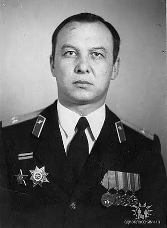 Фото Юрия Костенко в парадной униформе СА с наградами