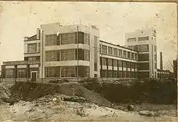 Строительство фабрики в 1929-1930 году