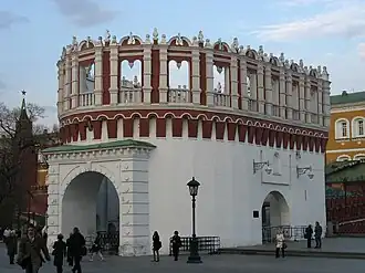 До пристройки стеклянного павильона, 2007