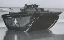 LVT-2 по выезду на берег