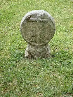 Баскская дискообразная стела