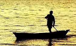 Рыбак на восходе