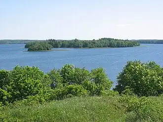 Вид на озеро, лето 2008 года