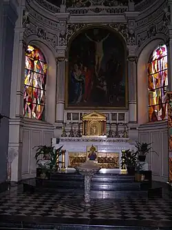 Алтарь церкви