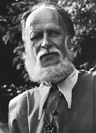 Ланца дель Васто в 1950 году