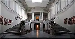 В интерьерах музея.