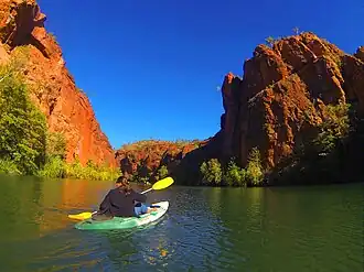 В ущелье Лоун-Хилл