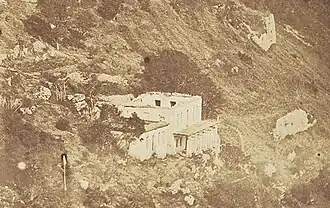 Дом адмирала в 1855-1856 годах во время Крымской войны на снимке британского  военного фотографа Джеймса Робертсона