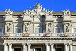 Деталь фасада