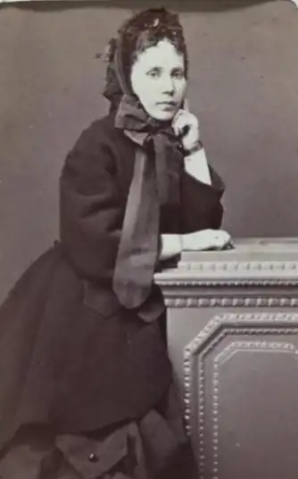 Л. А. Талызина. Фото 1860-х годов