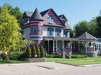 Дом Росберга, «Bed and breakfast». 2004г