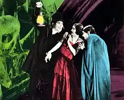 Тиченор (справа) в 1927 году