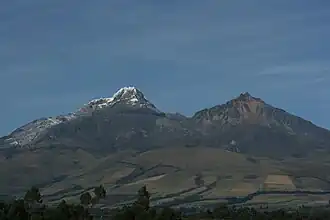 Вершины вулкана Ильиниса