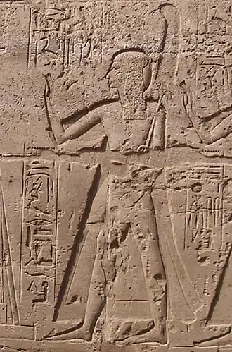 Амонхерхопшеф на пилоне в честь коронации Рамсеса II