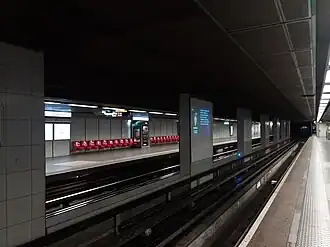 Станция «Сакс — Гамбетта» линии D