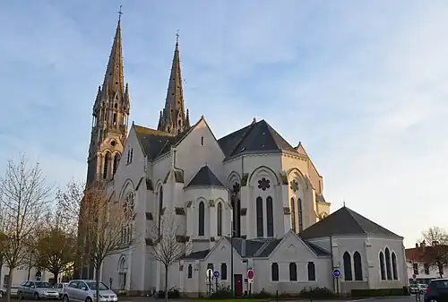 Церковь Святой Троицы и Святого Оноре