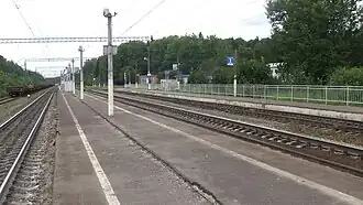 Вид с восточного края островной платформы