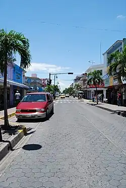 Городская улочка