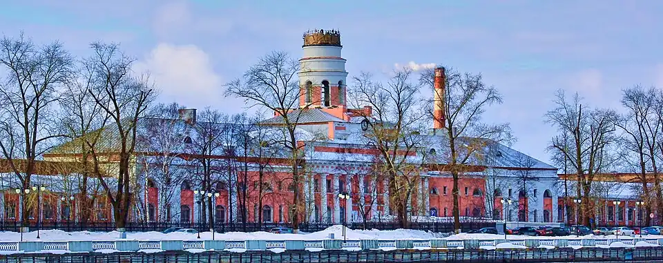 Главный корпус Ижевского оружейного завода