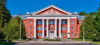 главный корпус «Русь»