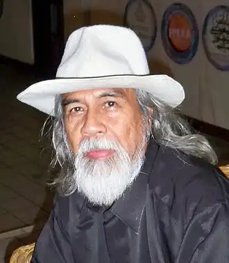 Лауреат 2013 года писатель Малим Гозали ПК (Малайзия)