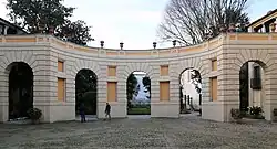 Галерея кортиле