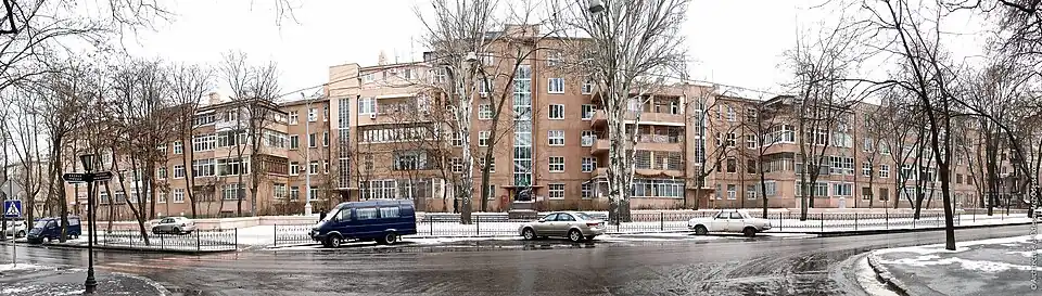 Жилой дом сотрудников НКВД на ул. Маразлиевской, 1а (1929—1931, арх. А. И. Дубинин).