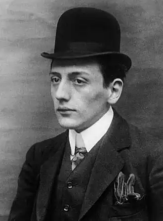 Фото М. Аллена, около 1911 г.