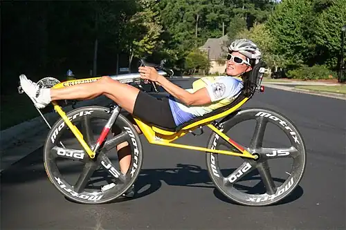 Американский переднеприводной серийный лигерад Cruzbike Vendetta с подвижной педальной кареткой, 2012 год.