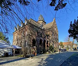 Мариенбург в Монхайме-на-Рейне