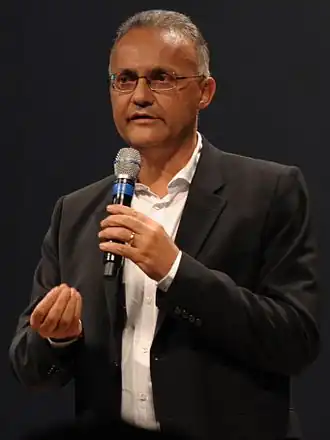 Мауро в 2012 году