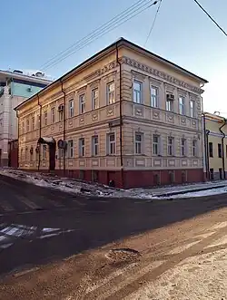 Угол Мартыновского и Большого Дровяного переулков.