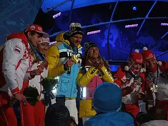 Любовь Васильева (крайняя справа)