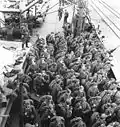 Бойцы Финского добровольческого батальона Войск СС возвращаются домой в Финляндию в 1943 году.