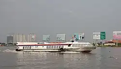 Судно «Petro Express-01» типа «Метеор» на реке Сайгон во Вьетнаме, 2013 год.