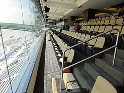 Восточная часть стадиона, 2 этаж