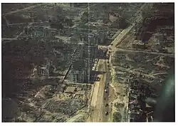 Костёл и Золотогорское кладбище на аэрофотоснимке времен Великой Отечественной войны.