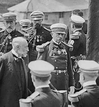 Министр Райберти и Дюмениль на спуске на воду «Дюге-Труэн» 14 августа 1923 в Бресте