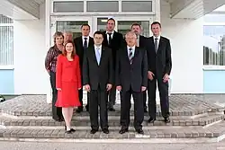 Премьер-министр Валдис Домбровскис посетил производственное предприятие АО «Valmieras stikla šķiedra» и встретился с руководством предприятия.