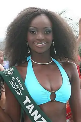 Мириам Одемба  Мисс Воздух 2008