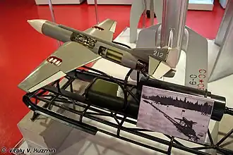 Модель К-212 на разгонной тележке в Мемориальном музее космонавтики, Москва, 2010.