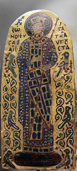 Византийская эмаль императрицы Зои из короны Мономаха — начало XI века