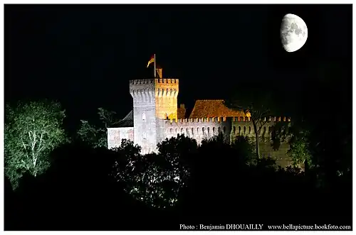 Замок Морлан