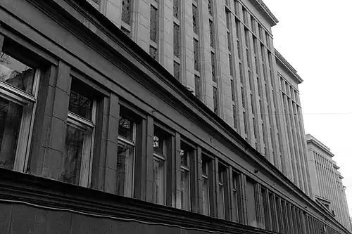 Здание Государственного архива в Москве, 1936, архитектор А. Ф. Волхонский