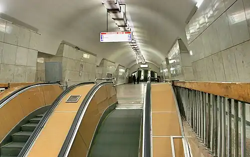 Переход на станцию  Кузнецкий Мост«Кузнецкий Мост» Таганско-Краснопресненской линии.13 декабря 2016