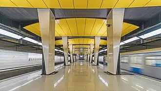 Зал станции